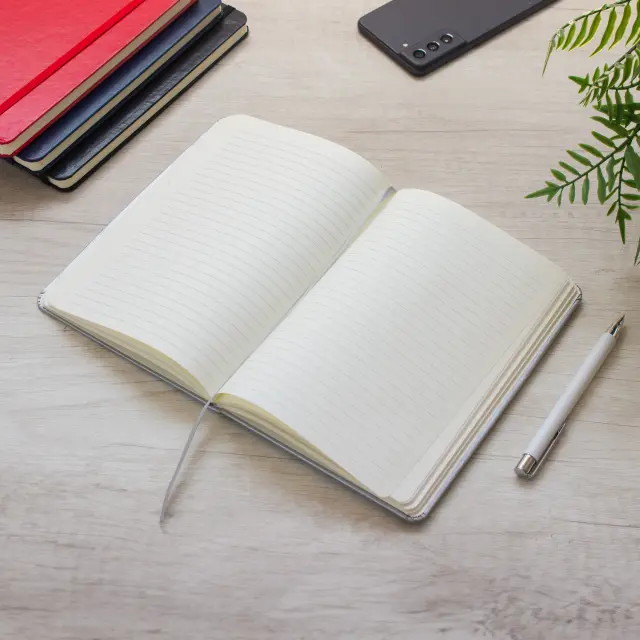Libreta "MEDIUM"