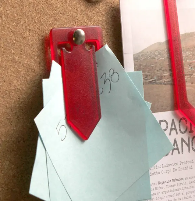 CLIP MEDIANO S/Imp. 6