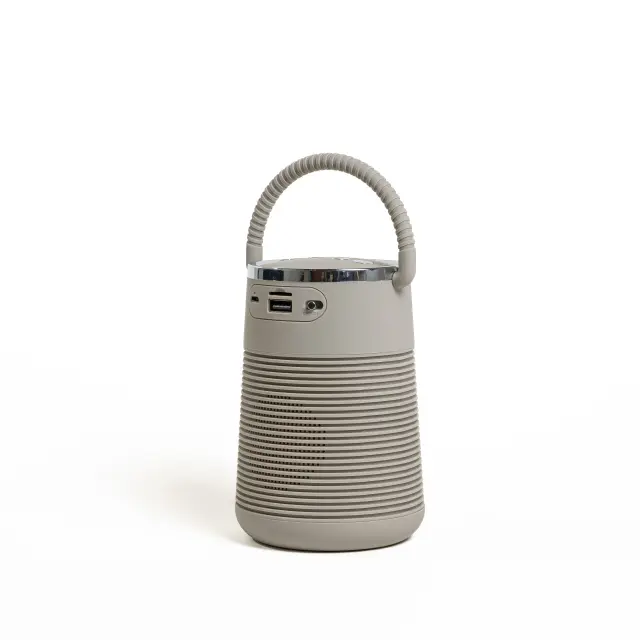 SPEAKER BLUETOOTH CON RADIO 7
