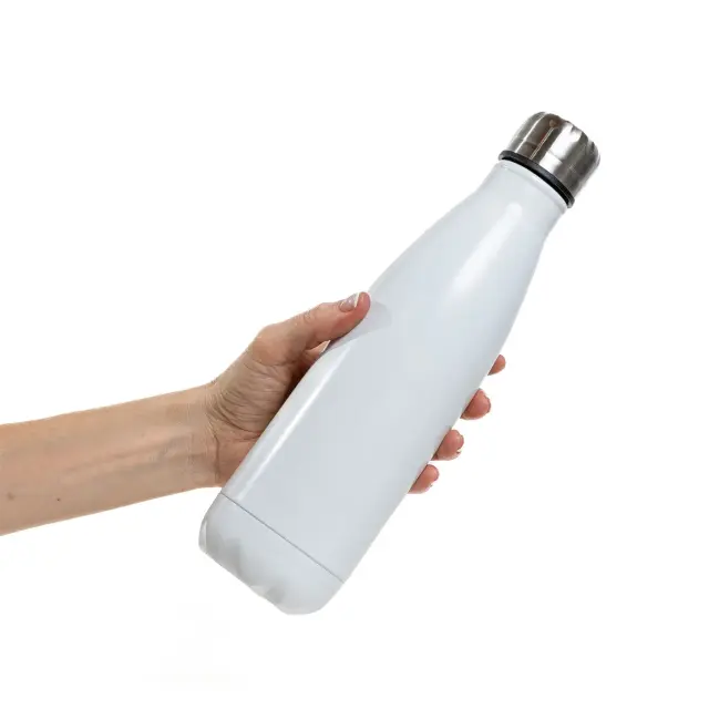 Descripción: Botella metálica pared simple de acero. Tapa a rosca con cierre hermético plástico con … 8
