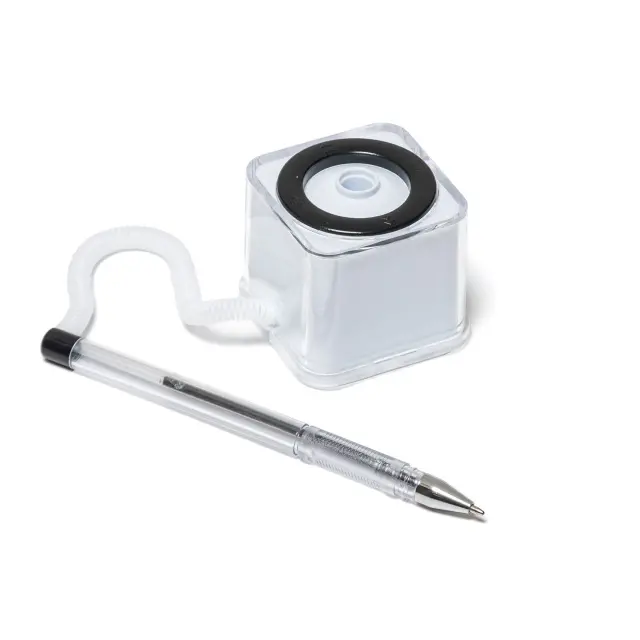 Bolígrafo con base y cable de sujeción